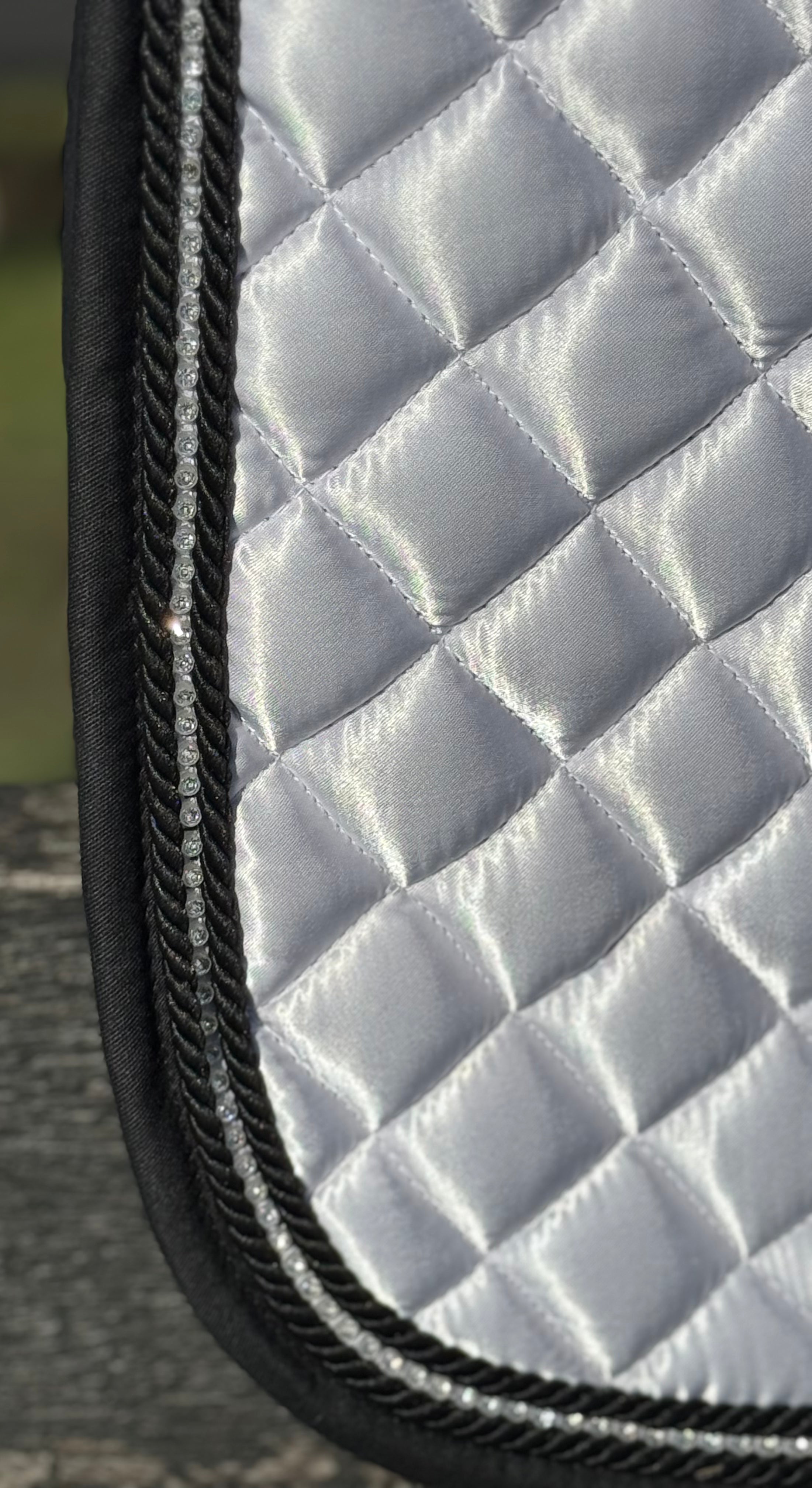 Dressage Competition saddle pad -tWhite Competition Saddle Pad – Silver Satin with Crystal Trim